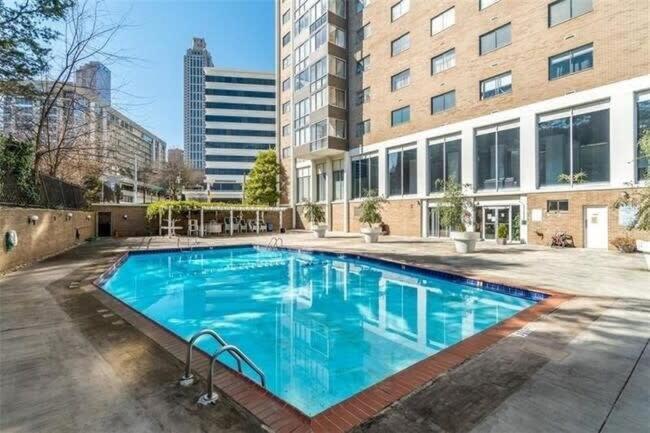 Villa Atl Downtown 2Br King Bed Free Parking Lm1908 Atlanta Exterior foto